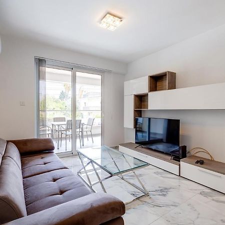 Modern Apartment Steps To St George'S Bay Saint Julian's エクステリア 写真
